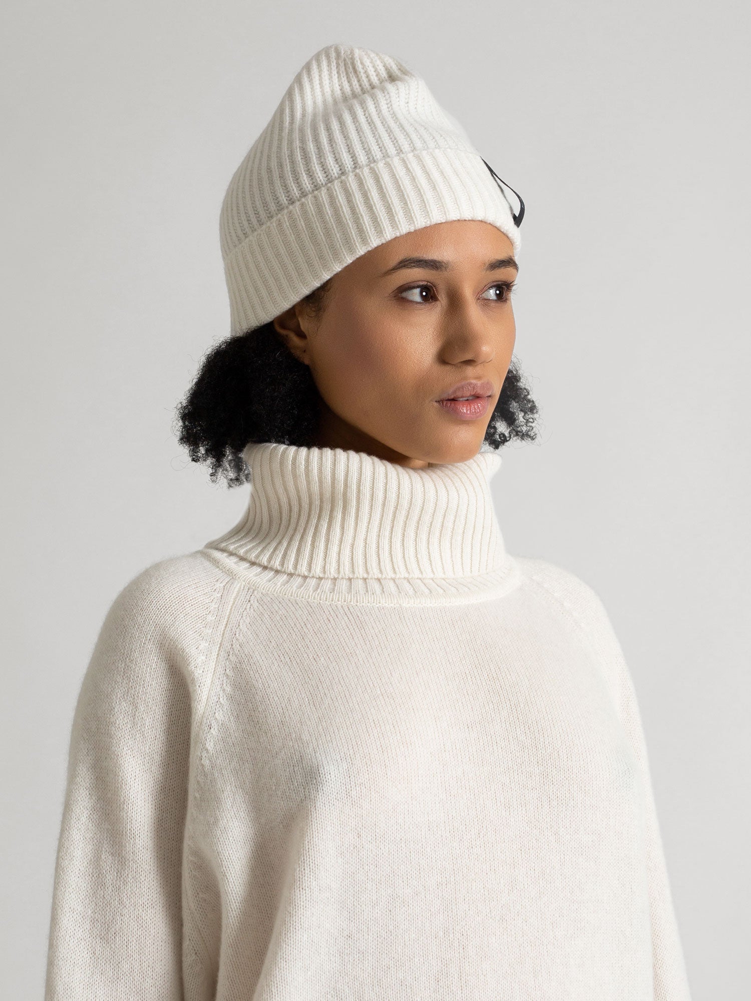 Cashmere beanie 