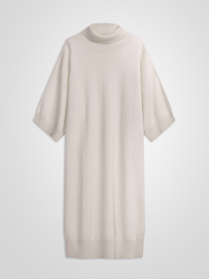 Cashmere dress "Breeze" in  100% cashmere. Scandinavian design by Kashmina. Color: Pearl.