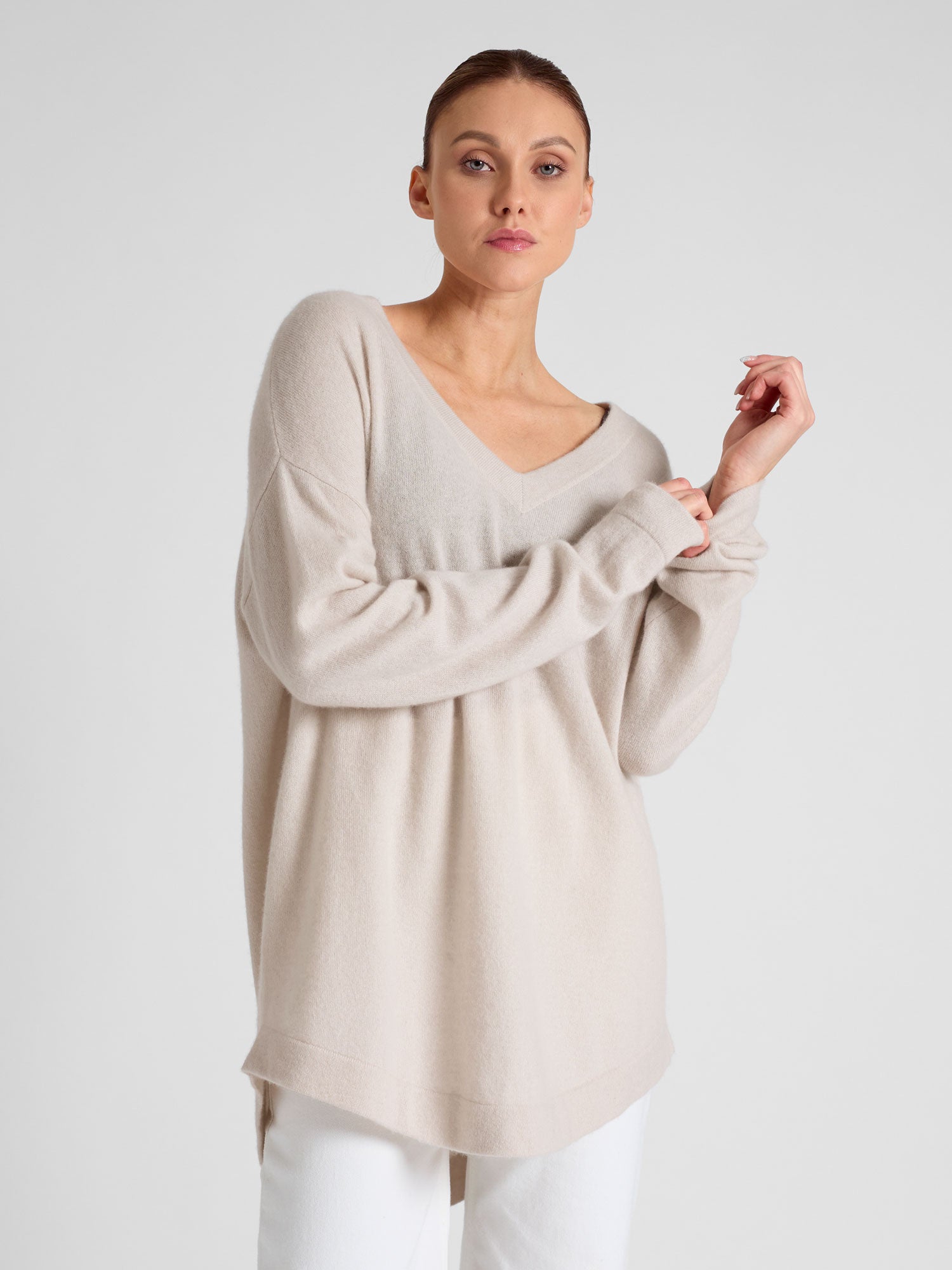 Qi Cashmere hotsell Creme White Flutter Sweater NWT Size Medium