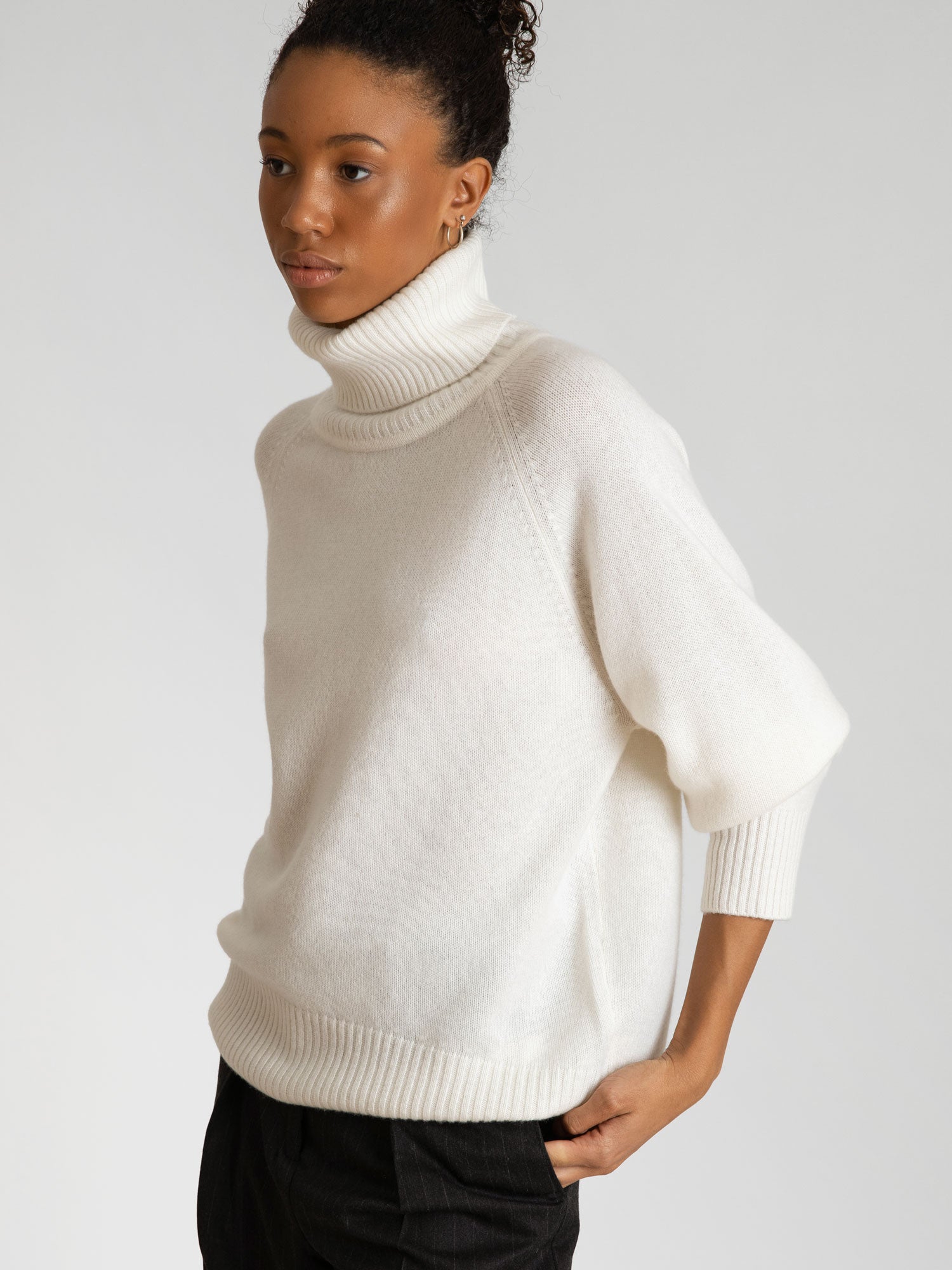 White hot sale knit turtleneck